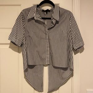 Black & White Striped Short Sleeve Top